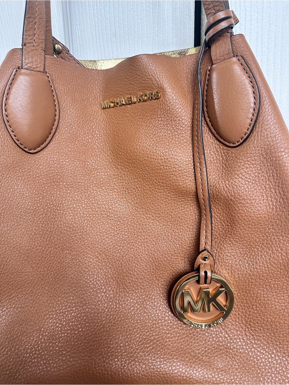 Michael Kors Cognac Pebbled Leather Shoulder Bag with MK Charm - Picture 2 of 6